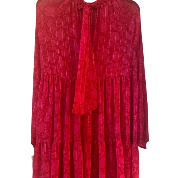 On 34th Floral-Print High-Neck Tiered Mini Dress - Picture 4 of 7